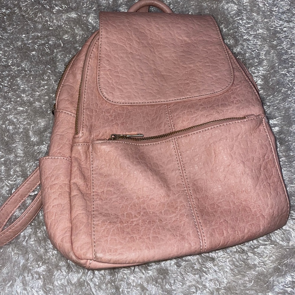 Baby pink & gold detailed miniature backpack for sale! 🎒 💖